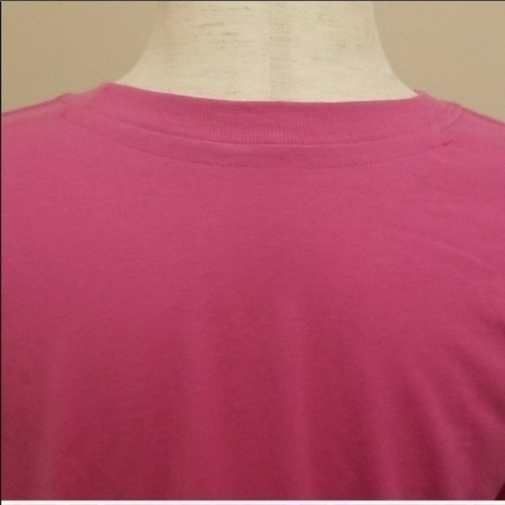 Champion Tee - Picture 5 of 7